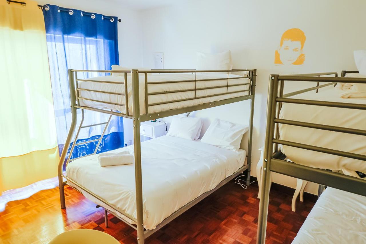 Help Yourself Hostels - Restelo Лісабон Екстер'єр фото